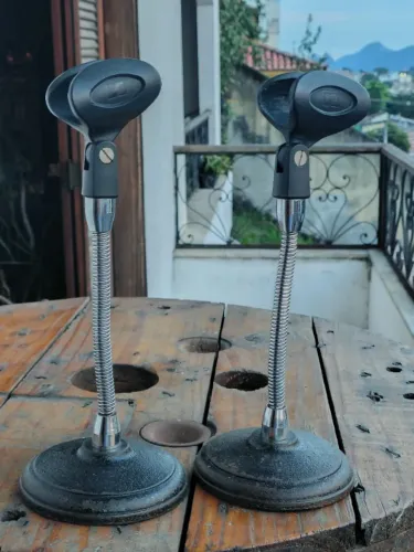 Pedestal de microfone cachimbo Sennheiser 