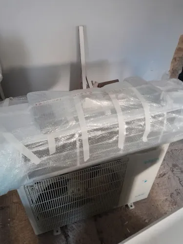 Ar-condicionado bem conservado