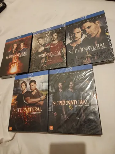 Boxes Supernatural Blu-ray Digistak Temporadas 5 6 7 8 e 9 - 20 discos