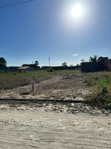 VENDE-SE TERRENO(6x25) EM ZONA CENTRAL