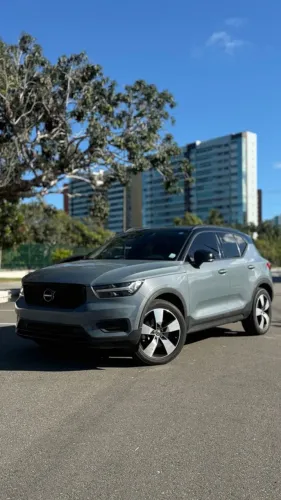 Volvo XC40 T-5 Momentum 2.0 252cv AWD 2020