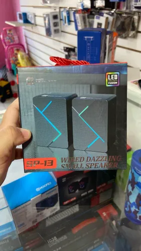 Caixa de som de pc com Led