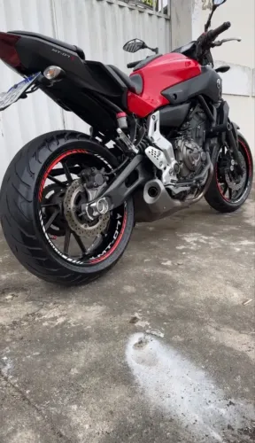 Moto MT 07 Impecável , 3 dono. 