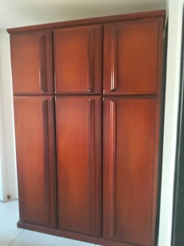 Guarda roupa de madeira entrega grátis