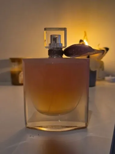 perfume original La vie est belle vanille nude.