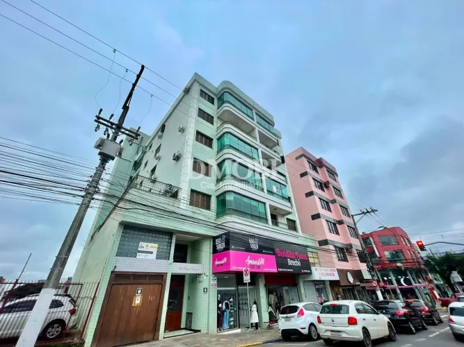 Apartamento com 3 quartos, Centro - Gravataí