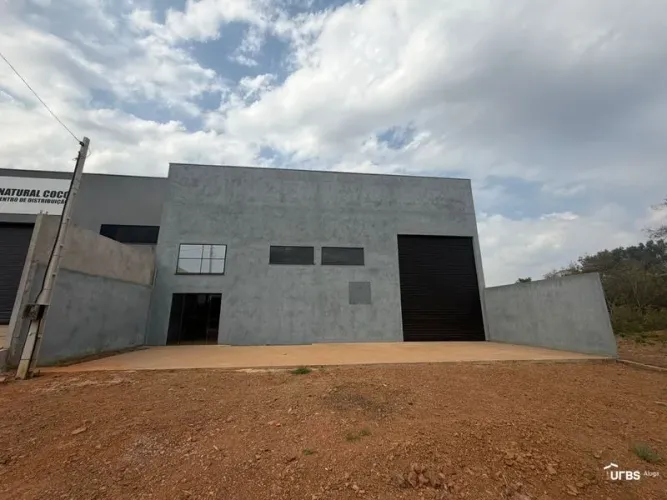 Galpão de 300m²
