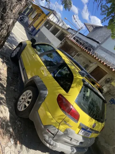 Fiat Palio Weekend Adventure Locker 1.8 Flex 2015