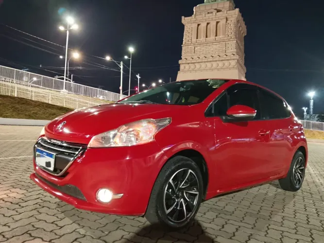 Peugeot 208 Active/active Pack 1.5 Flex 8V 5P 2014