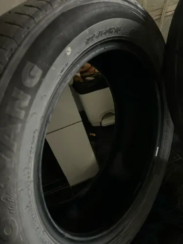Pneu 195/60 R16 - Usado / 150,00