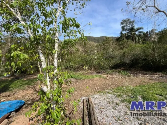 Terreno à venda em Ubatuba, bairro Maranduba, 582 m². Com escritura e projeto residencial