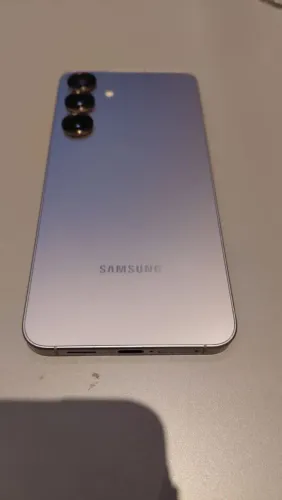 Samsung Galaxy S25 Plus praticamente zero