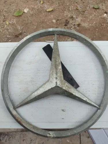 Emblema mercedes benz antigo!