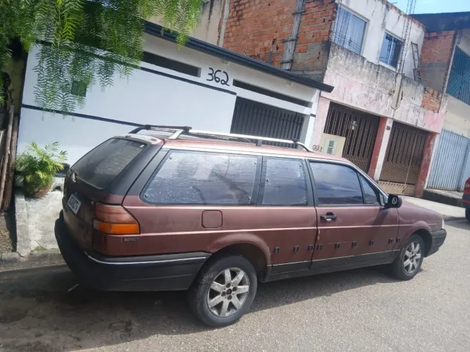 Ford Versailles GL 2.0i / 2.0 2P E 4P (álcool) 1993