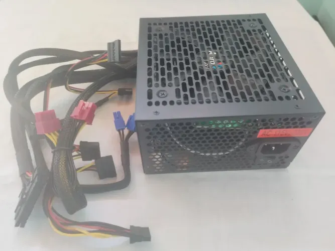 Fonte Real 80 Plus 650W