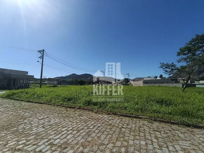 Terreno à venda, 364 m² por R$ 120.000,00 - Ubatiba - Maricá/RJ