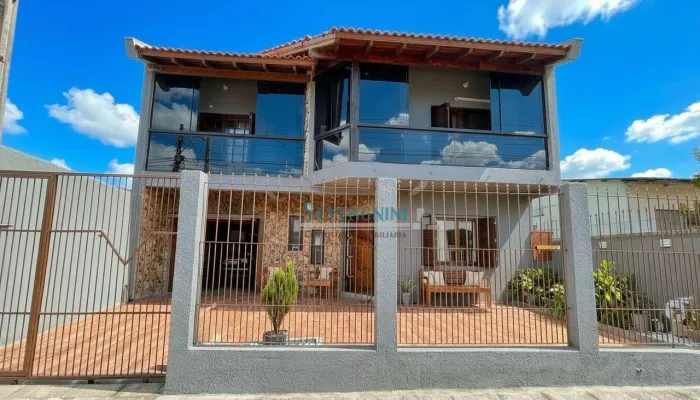 Sobrado à venda, 200 m² por R$ 670.000,00 - Parque da Matriz - Cachoeirinha/RS