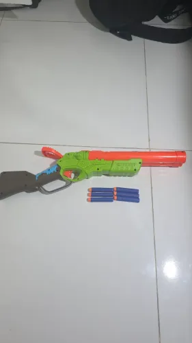 X-Shot Bug Attack Eliminator Original ZURU + 6 dardos - Ótimo Estado