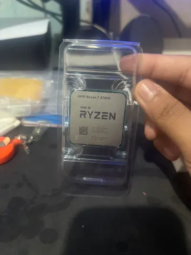 Ryzen 7 5700x
