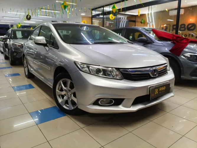 Honda Civic Sedan EXS 1.8/1.8 Flex 16V Aut. 4P 2012