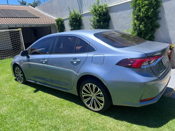 Toyota Corolla Altis Prem. Hybrid 1.8 Flex AUT 2020