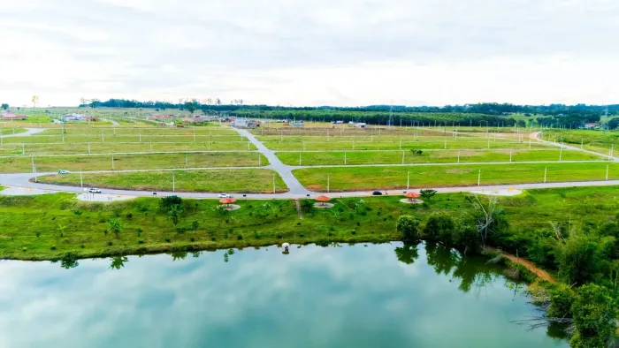 LOTEAMENTO: Vista do Lago (LOTE PERTO DA PRAÇA E COM VISTA AO LAGO) ARÉA: 231m2