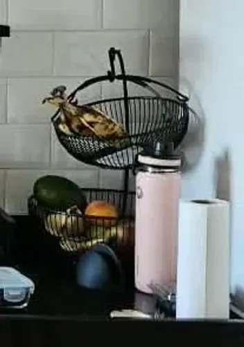Fruteira moderna e nova