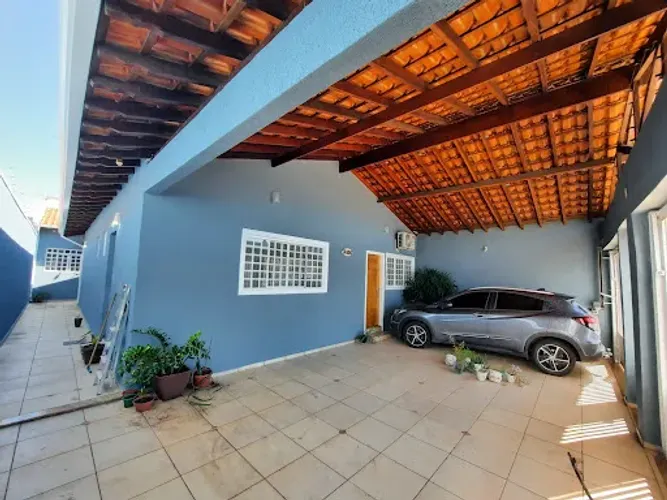 Casa com 2 Suítes no Geisel  Ampla e Bem Localizada em Bauru