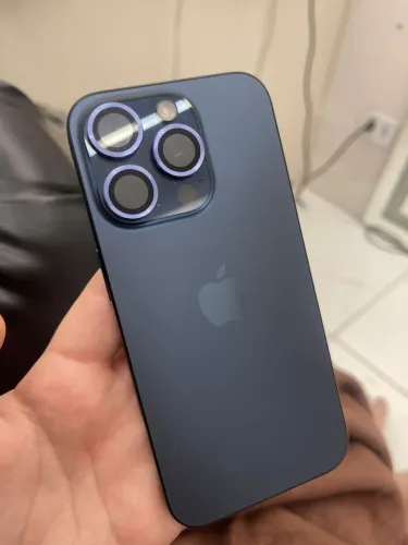 IPHONE 15 pro 