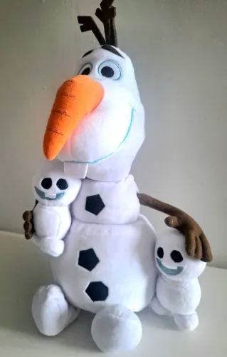 Pelúcia do personagem Olaf do filme Frozen.Original