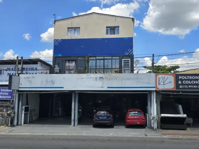 Prédio comercial à venda de 590m² | 03 banheiros e 03 vagas de garagem | Jardim Morumbi -