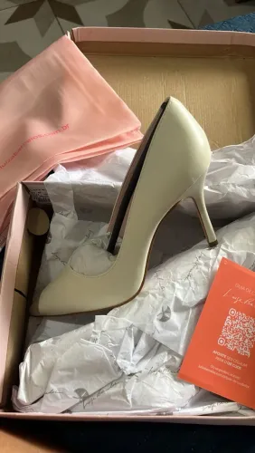 Sapato scarpin n 37 off white