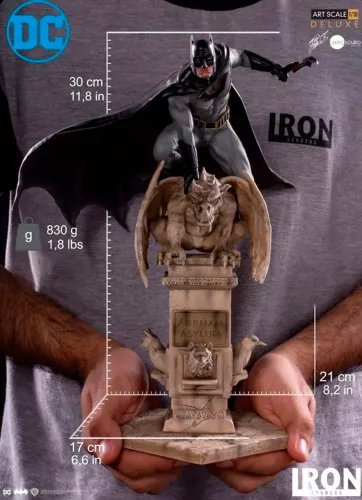 Batman Deluxe - DC Comics by Eddy Barrows - Art Scale 1/10 - Iron Studios