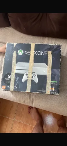 Xbox one fat edição halo