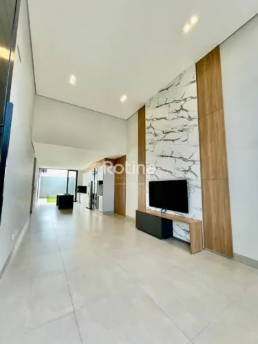 Casa à venda, 3 quartos, Jardim Botânico - Uberlândia/MG - Rotina Imobiliária