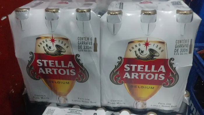 Stella long neck com 24 unidades