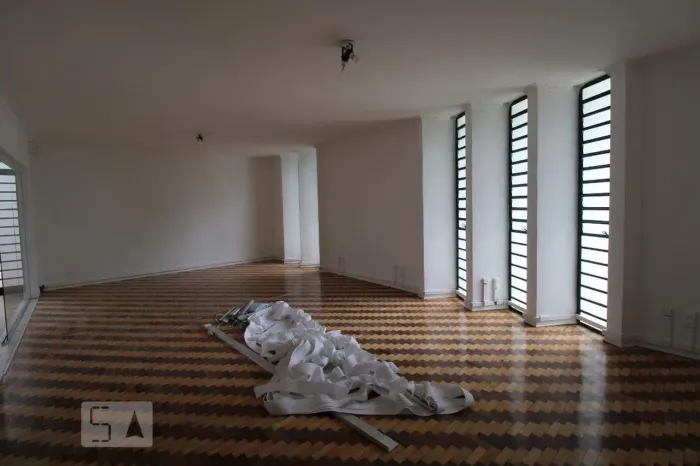 CASA RESIDENTIAL em Campinas - São Paulo, Nova Campinas