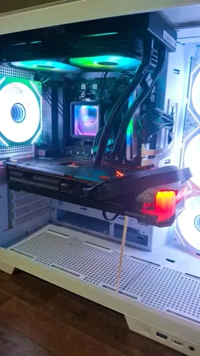 Pc gamer ryzen 5 7600x rx 6700 xt 12gb!