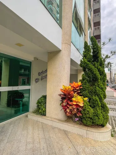Apartamento Guarapari venda, na Praia do Morro, em Guarapari com lazer completo na cobertu
