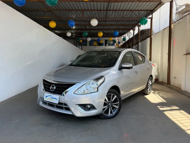 Nissan Versa SL 1.6 16V Flexstart 4P Mec. 2018