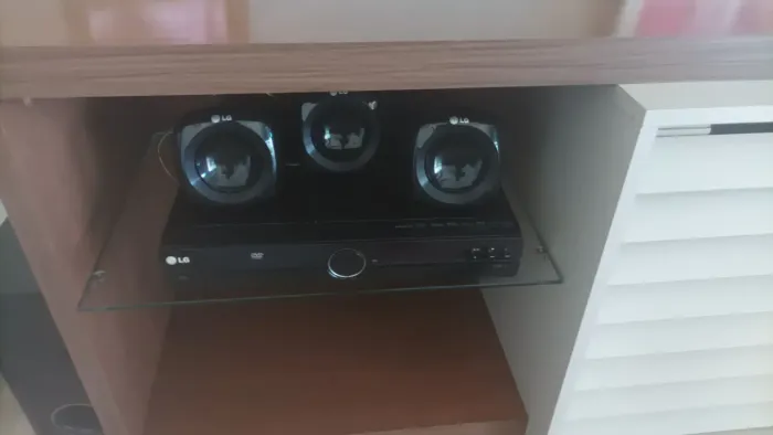 Vendo home teather semi novo