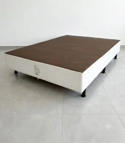 CAMA BOX USADA.