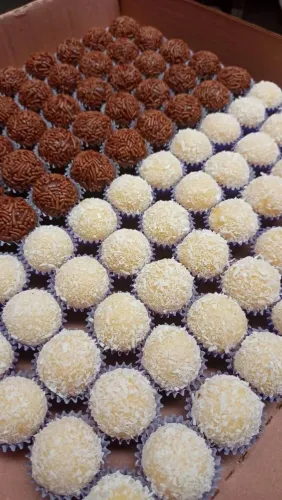 Docinhos para Festas | Brigadeiros Gourmet e Tradicionais