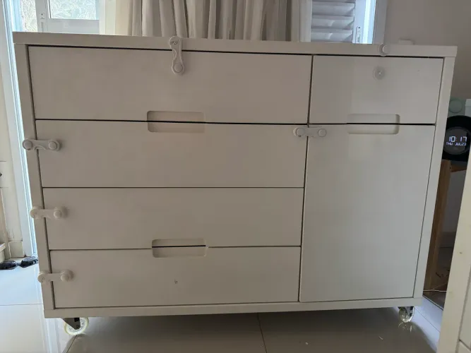 Cômoda infantil