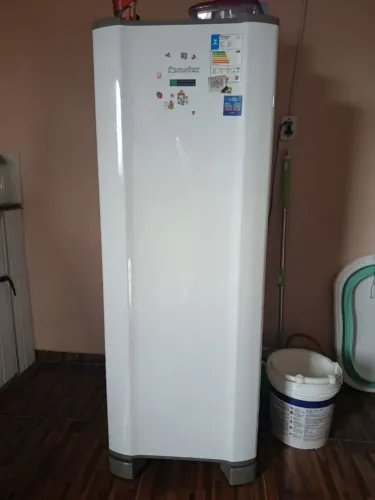 Vendo geladeira,aceito cartão 