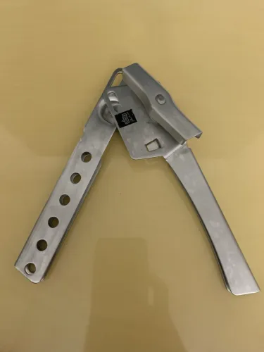 Abridor de Latas e Garrafas Aço Inox Premium - Marca Alemã ZACK
