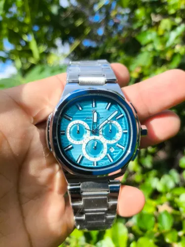 Relógio Prata fundo Azul Cronógrafos Funcionais