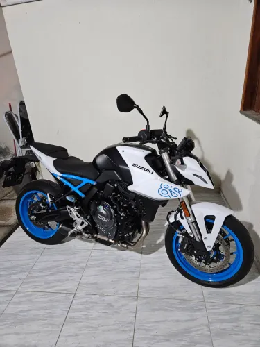 GSX-8S 25/25