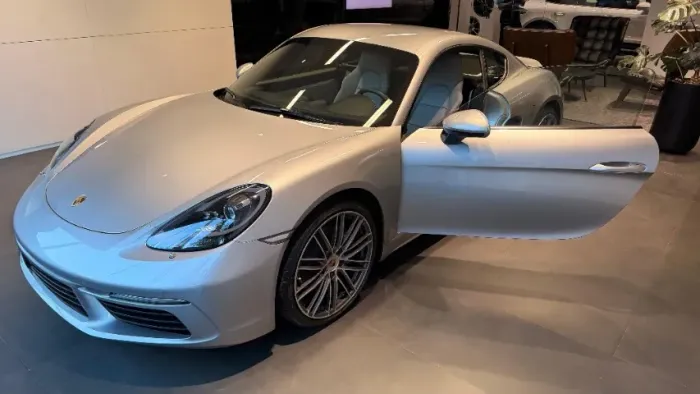 Porsche 718 Cayman 2.0 300cv 2024