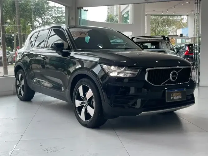 Volvo XC40 T-5 Momentum 2.0 252cv AWD 2019
